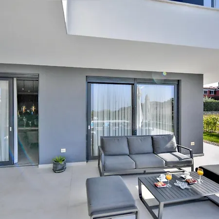 Riposo By Interhome