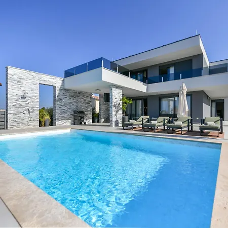 Riposo By Interhome * Buzinija