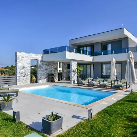 Riposo By Interhome *
